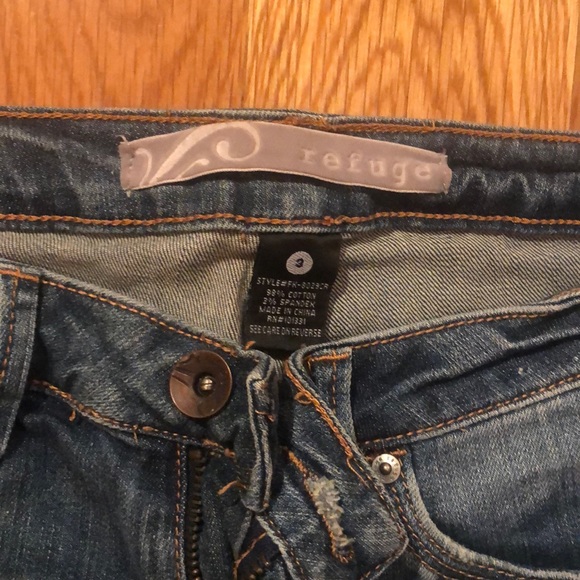 Refuge shorts - Picture 2 of 3